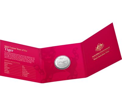  Монета 50 центов 2022 «Год Тигра» Австралия (в буклете), фото 4 